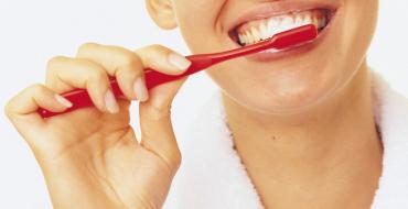 Как избавиться от зубной боли быстро в домашних условиях